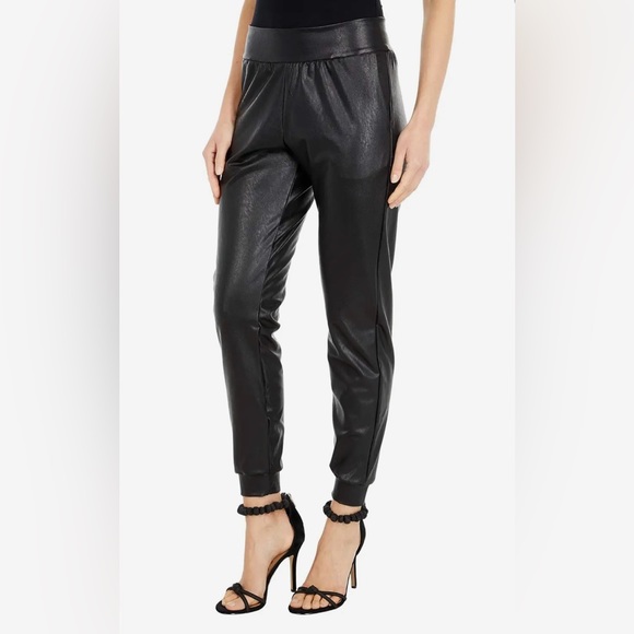 Commando Faux Leather Jogger Black - Picture 2 of 9
